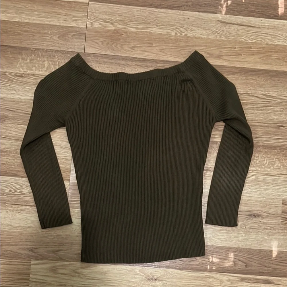 Brown Ribbed Off-Shoulder Top - Picture 3 of 6